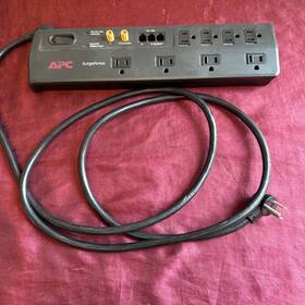 7z1127l02736 Apc P8vt3 Surge-arrest With 8-outlet Telephone Splitter And Coaxial