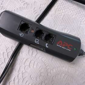 Apc Figure-8 Pnotepro Surgearrest Notebook Pro Surge Protector With Two Pin Plug Apc Figure-8 Pnotepro Surgearrest Notebook Pro Surge Protector With Two Pin Plug