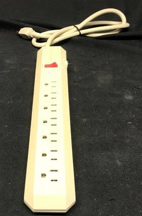 74100 Centerex 7-outlet Surge Protector Power Strip 74100 Centerex 7-outlet Surge Protector Power Strip