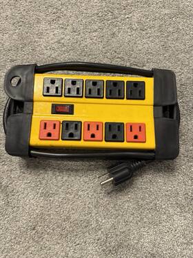 D155510yw Century Wire & Cable And Heavy Duty 10-outlet Power Strip 15a 125v