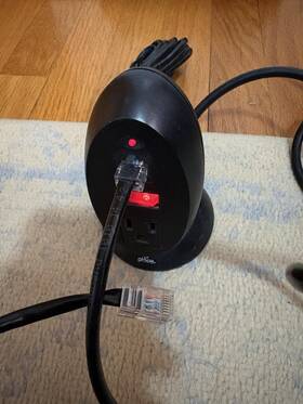 Globe Eo0306 Surge Suppressor Single Outlet And Ethernet