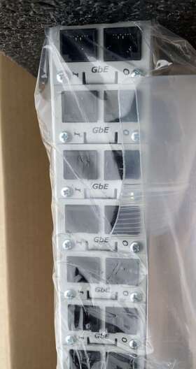 Transtector 11011985 Motorola Ltranstector Systems Cpx Series Surge Protector 16 Port 1000 1gb Rj45
