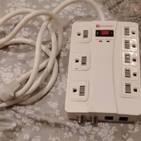 4120ylpt18b Utilitech Surge Protector 8-outlet 125v 15a Model Power Strip